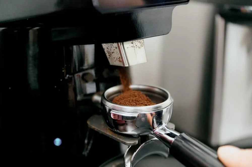 machine à café broyeur intégré mouture parfaite